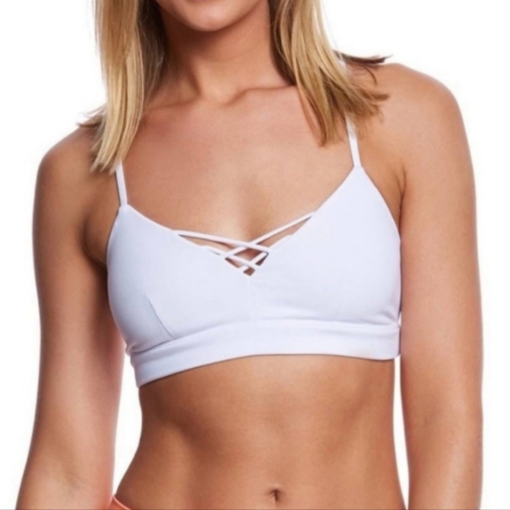 Alo Interlace Bra Size M in Pristine (White)